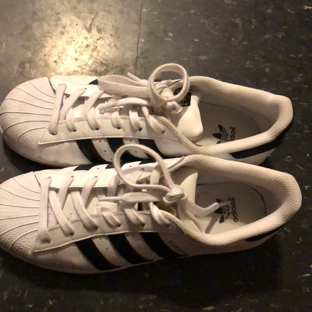 Adidas superstar
